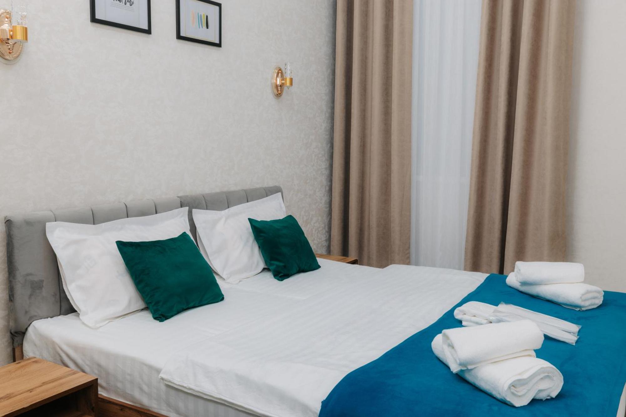 Resident Hotel Taskent Exterior foto